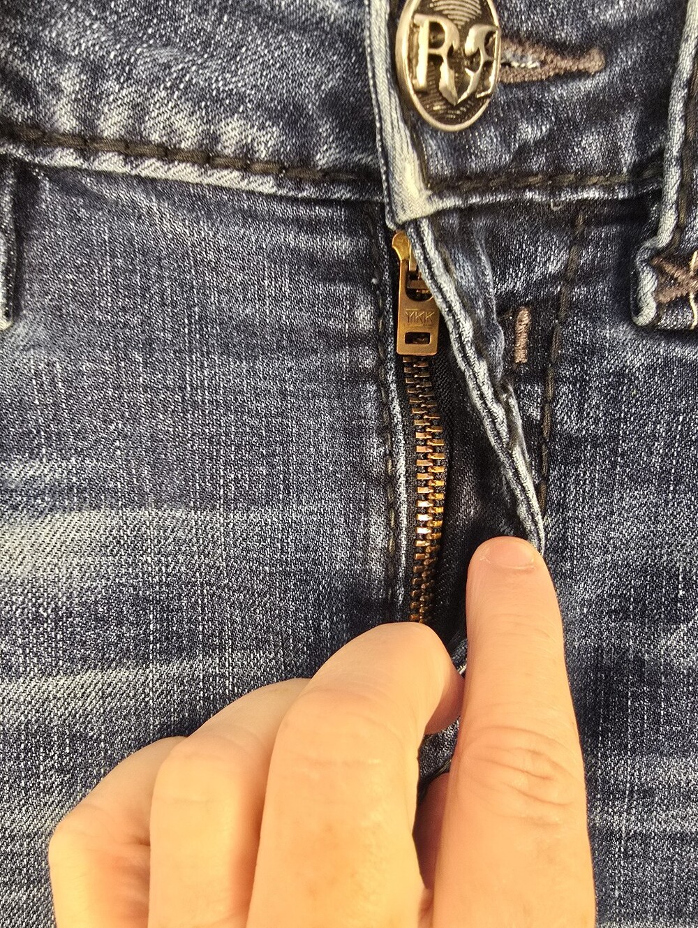 Rock Revival Westmont Slum Taper Dark Blue Embroidered Pocket Jeans. Mens 32/31 - Picture 9 of 16